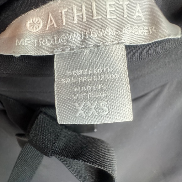 Athleta Black Metro Downtown Joggers with Tapered Fit Size XXS - Picture 11 of 11